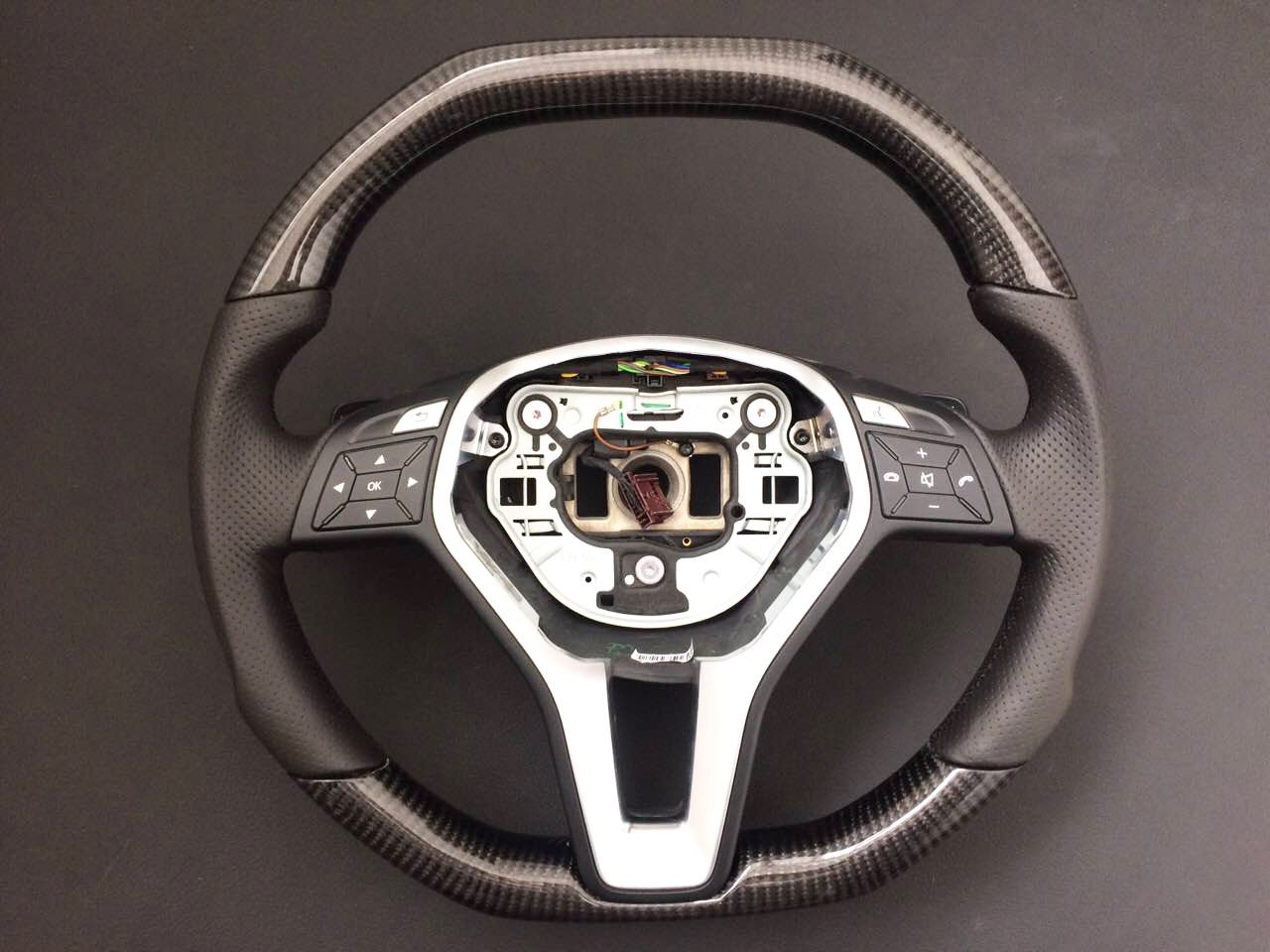Mercedes-Benz CLS SLK E-Class W172 W218 W212 Steering Wheel Leather Carbon
